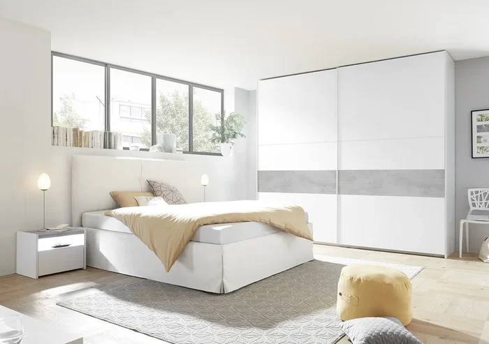 Rosalba – Camera moderna completa con letto in ecopelle armadio e comodini