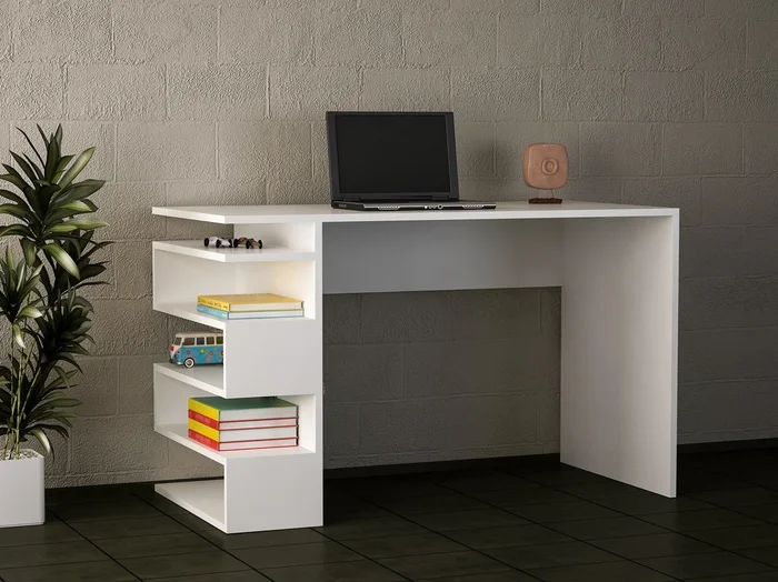Scrivania moderna con libreria laterale a labirinto in legno bianco opaco cm 120x60x75h