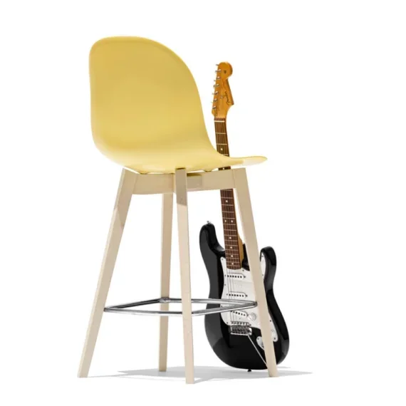 Sgabello Academy in legno Connubia